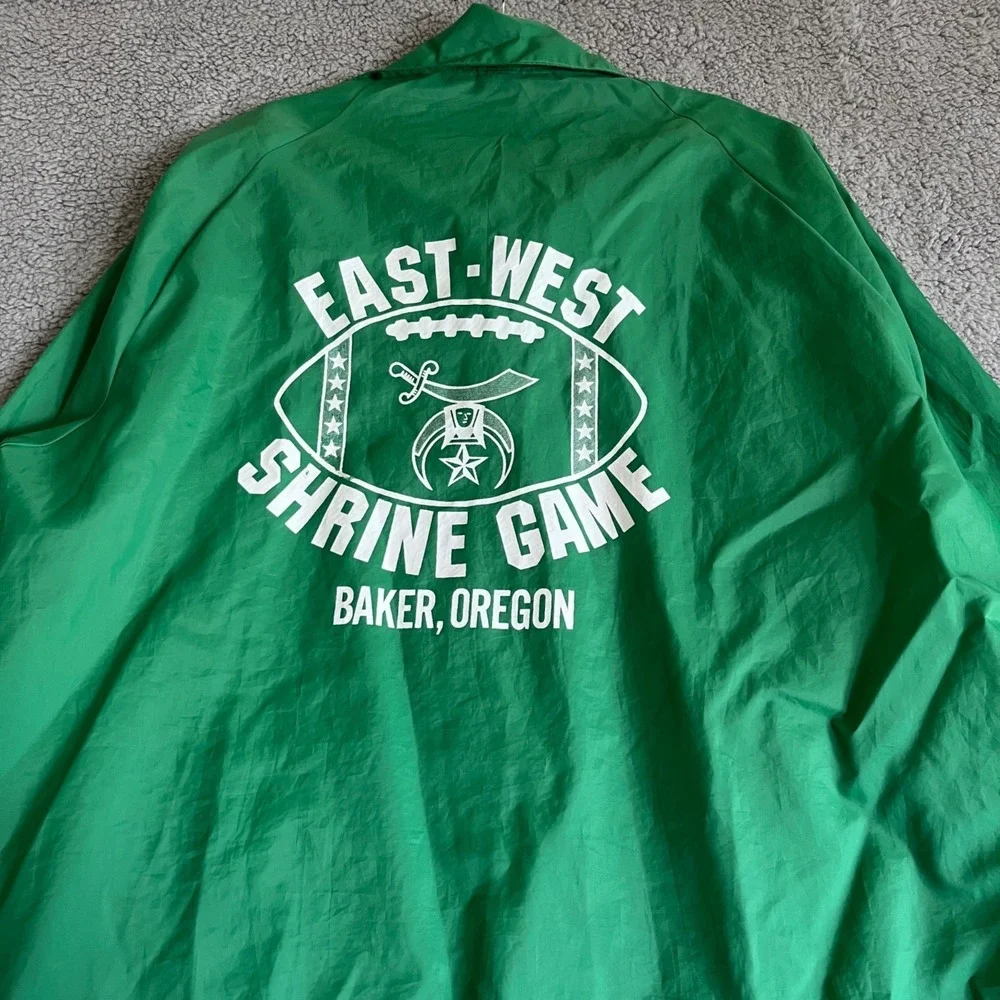 Pla-Jac Windbreaker Jacket Men Size XL Green Snap Front USA Vintage Back Graphic